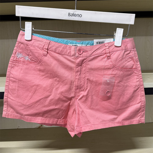 班尼路夏季女装新款简约纯色低腰时尚刺绣休闲薄款短裤 88610917