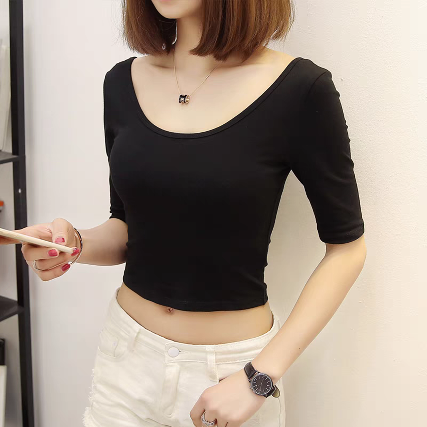 纯色圆领中袖短款T恤打底衫女