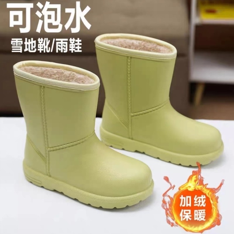 加绒雨鞋女保暖防滑加厚冬季雨靴防水棉鞋男士外穿泡沫轻便一体鞋