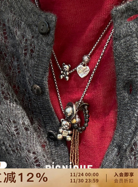 Picnique小熊抱抱爱心流苏项链