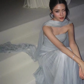 蓝色真丝雪纺颈纱配饰一字领披肩百搭多种造型旅拍摄影主题活动披