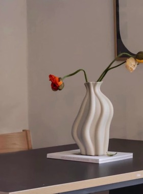 西岱岛 陶瓷出口丹麦原单大牌花瓶软装摆件不规则设计款花器