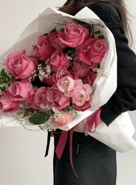 西岱岛｜北京同城鲜花速递玫粉大花头玫瑰生日花束小品种长相思