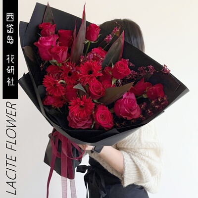 西岱岛｜北京配送鲜花红玫瑰弗洛伊德玫瑰生日礼物祝福手捧花束