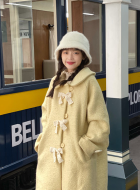 蛋包饭餐厅_鹅黄色羊毛呢子大衣女冬季日系小个子中长款毛呢外套