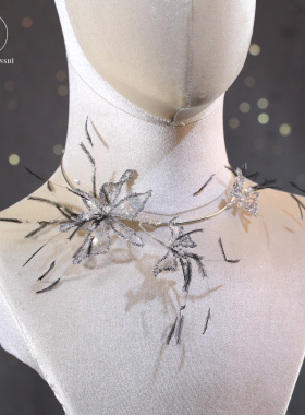 小众梦幻黑色羽毛蝴蝶项圈