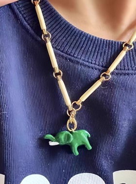 心象事成节节高绿色小象项链