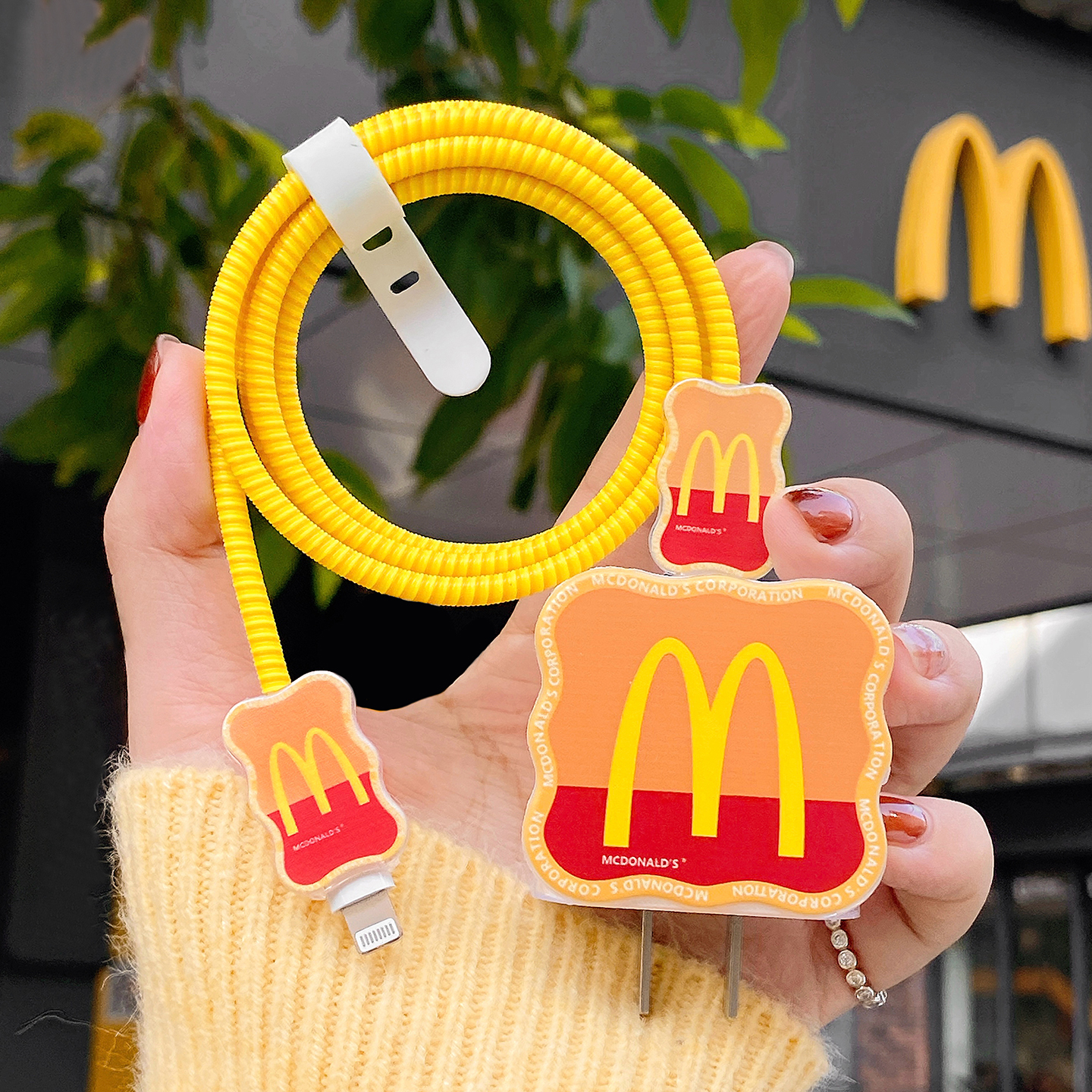 适用 苹果40w数据线保护套17充电器头promax手机防折断iPhone16