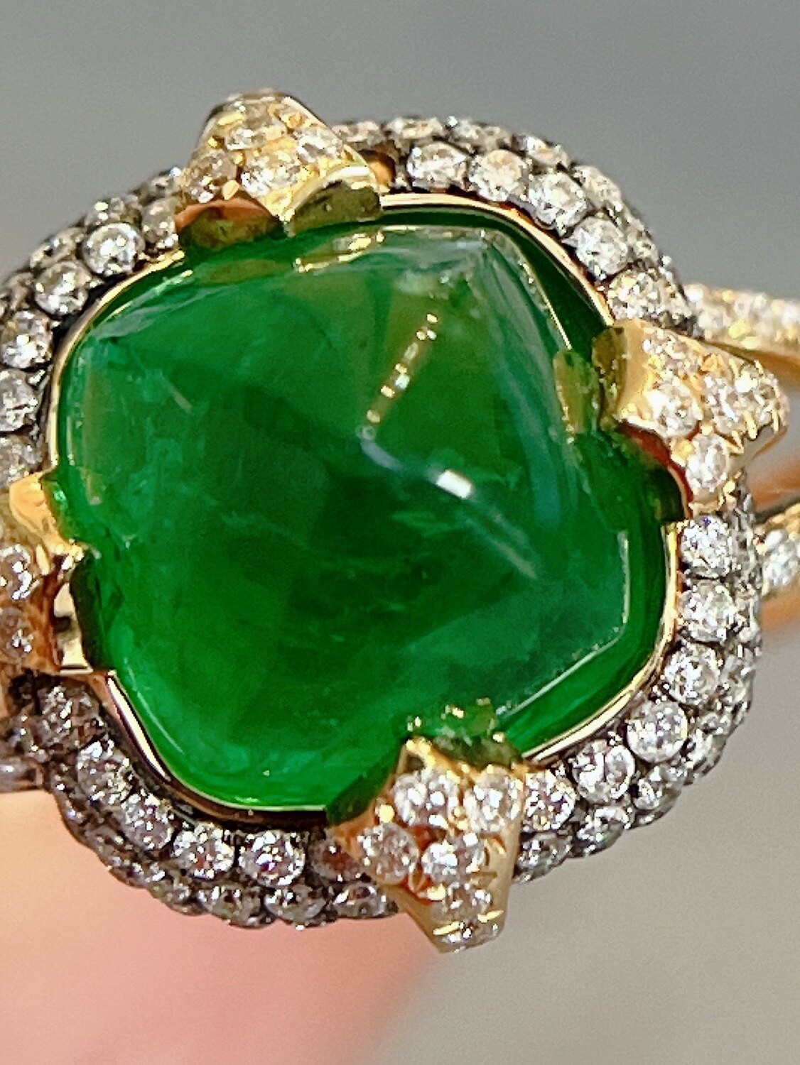 秋珠宝 18k金祖母绿糖塔戒指钻石镶嵌辣绿微油方形复古女戒