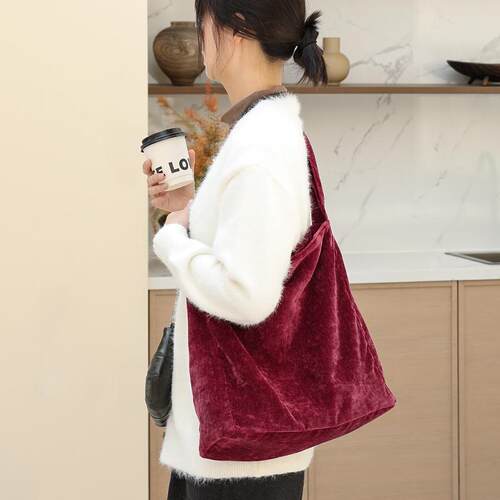 休闲大容量托特女包质感绒布