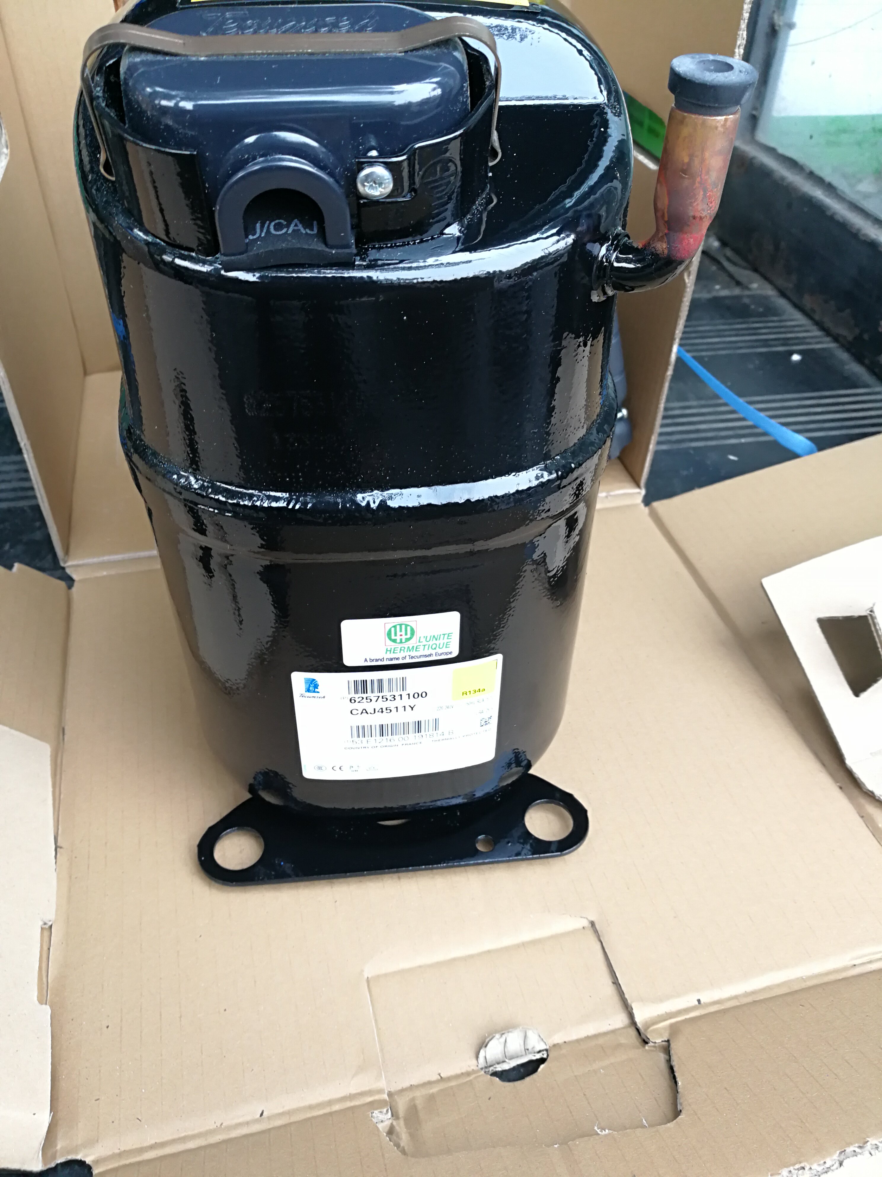 法国泰康压缩机caj4511y原装1匹空调制冷