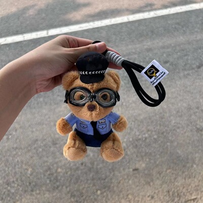 毛绒铁骑小熊挂件护目镜钥匙扣