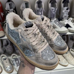 韩国东大门2025冬季新款真皮百搭星星运动板鞋休闲加绒小脏鞋子女