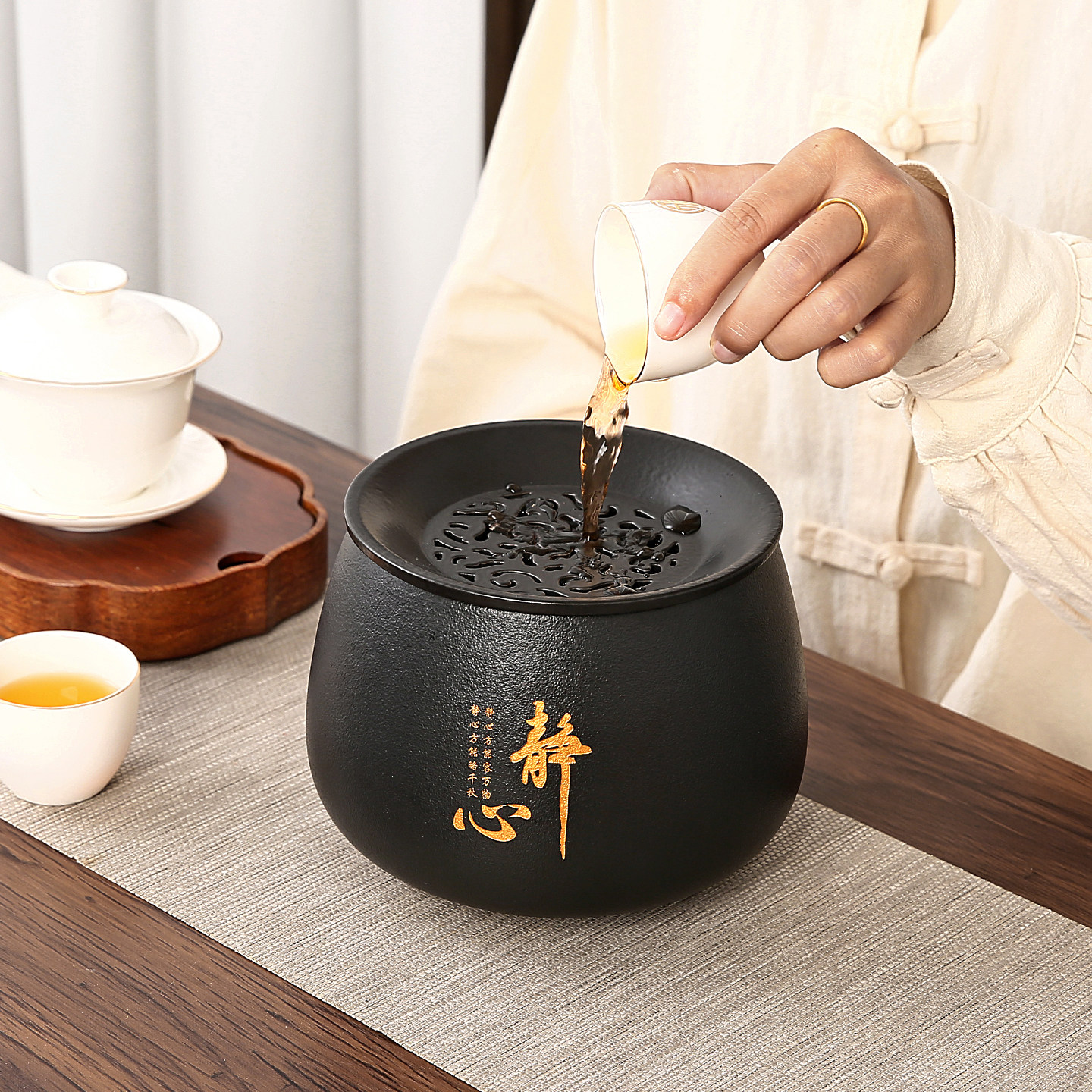 高颜值建水茶渣缸废水桶图片