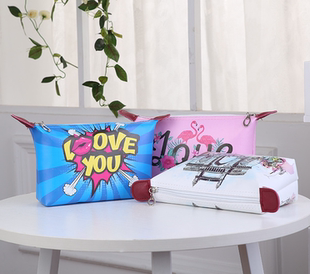 9.9包邮花色大容量水饺化妆包防水小物件洗漱包折叠旅行收纳包特