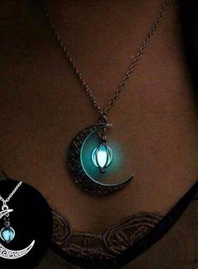 Retro Moon Necklace Jewelry For Women Goth Vintage Fashion A