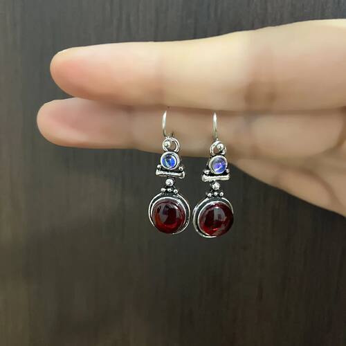 New moonstone retro earrings European and American fashion i