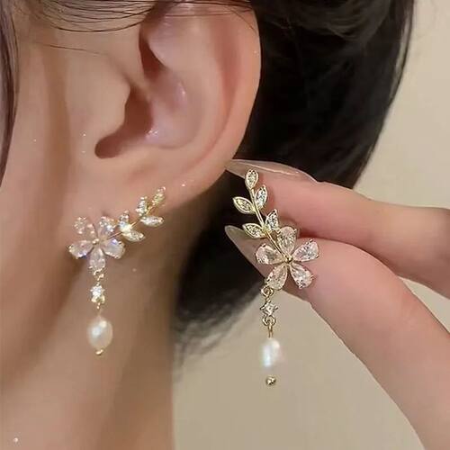 New flower pearl earrings, fashionable and fresh, sweet earr