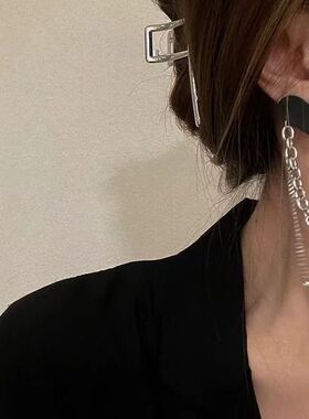 Simple Personaliy  Vinage Black Hear-Shape Earrings  New ndy