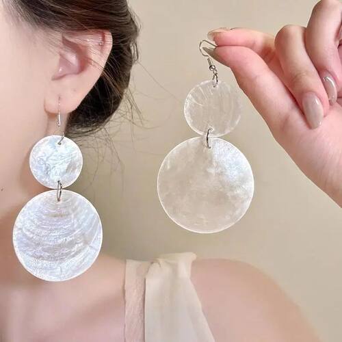 Exaggerated Shell Earrings Unique Geometric Circular Pendant