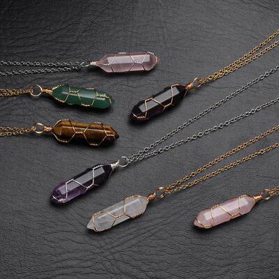 2022 Hexagonal Cylindrical Crystal Necklace Natural Stone Pe