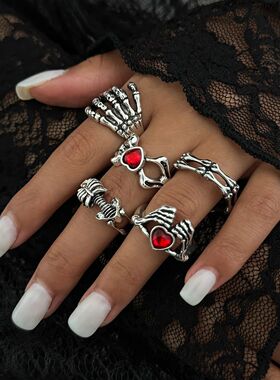 Dark Skull Set Heart-shaped Opening Rings 2025 New Halloween