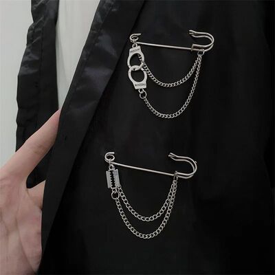 Korean Syle Meal Buerfly Chain Brooch for Women Men Sui Deco