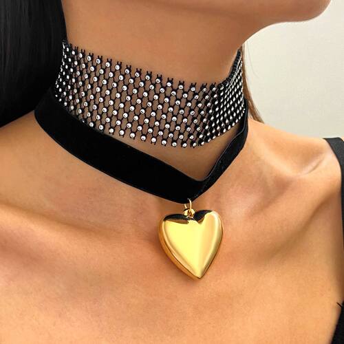 2Pcs/set Elegant ndy Velvet Exaggeration Heart Pendent Neckl