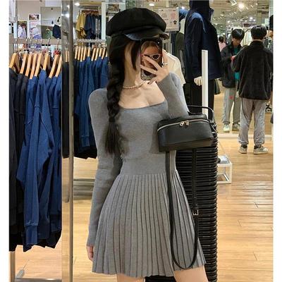 高端精致气质显瘦灰色针织A字百褶短裙连衣裙子女秋季装2025新款