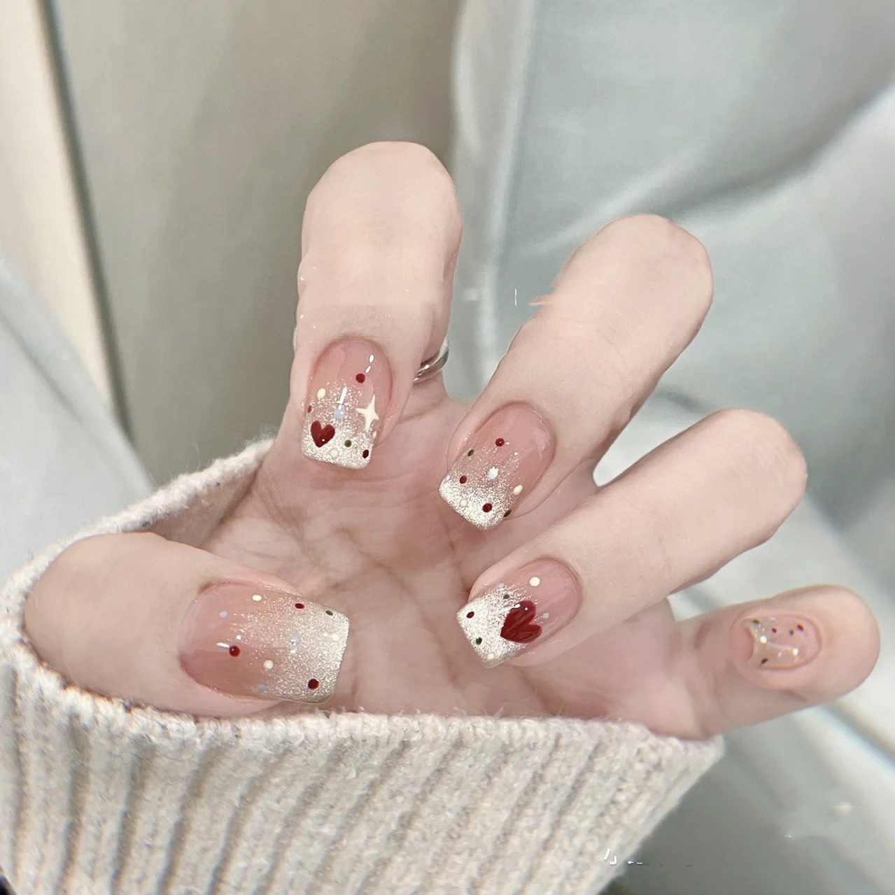 短款手工穿戴甲爱心猫眼定制美甲