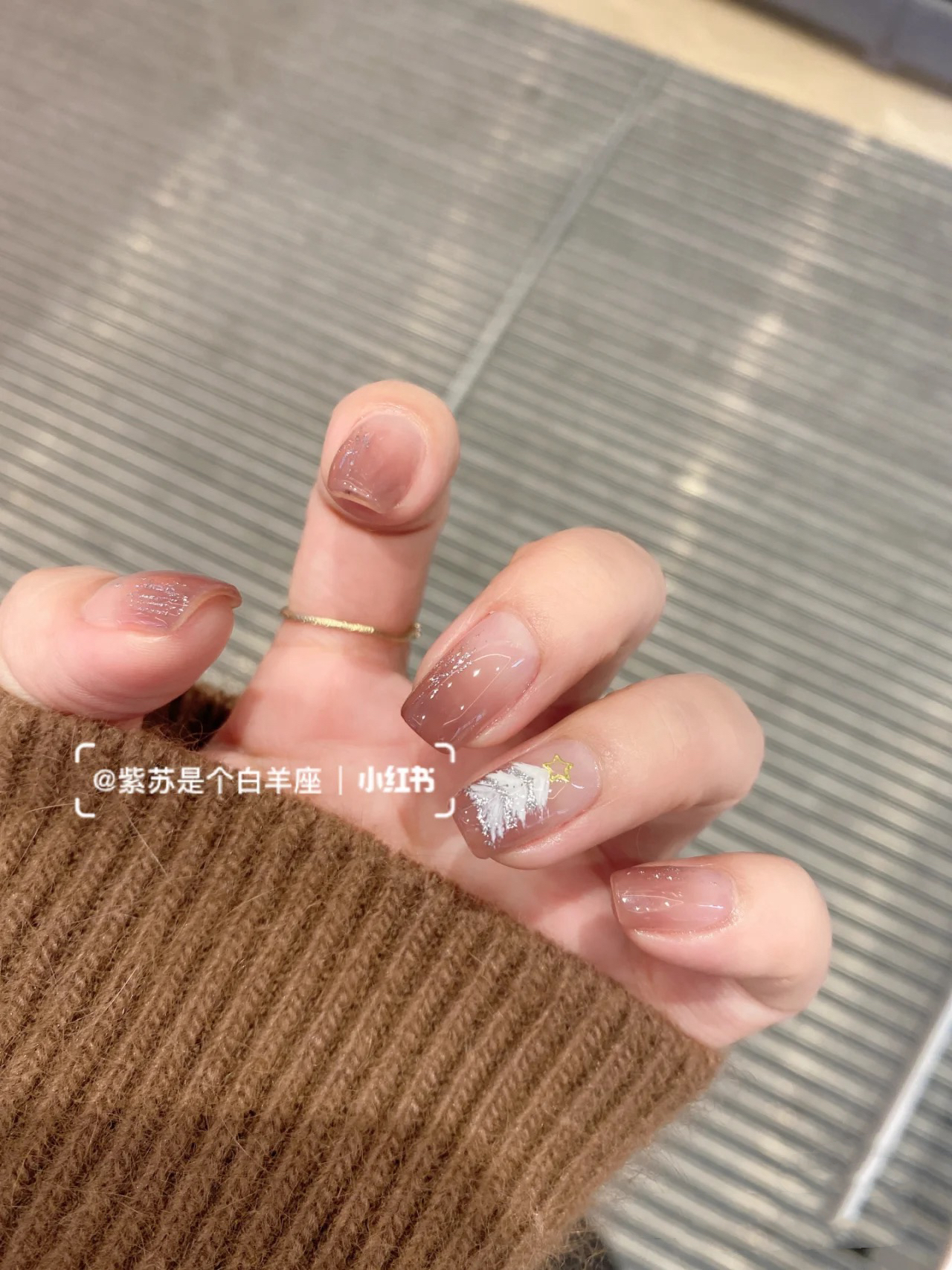 短款秋冬圣诞高级感手工穿戴甲