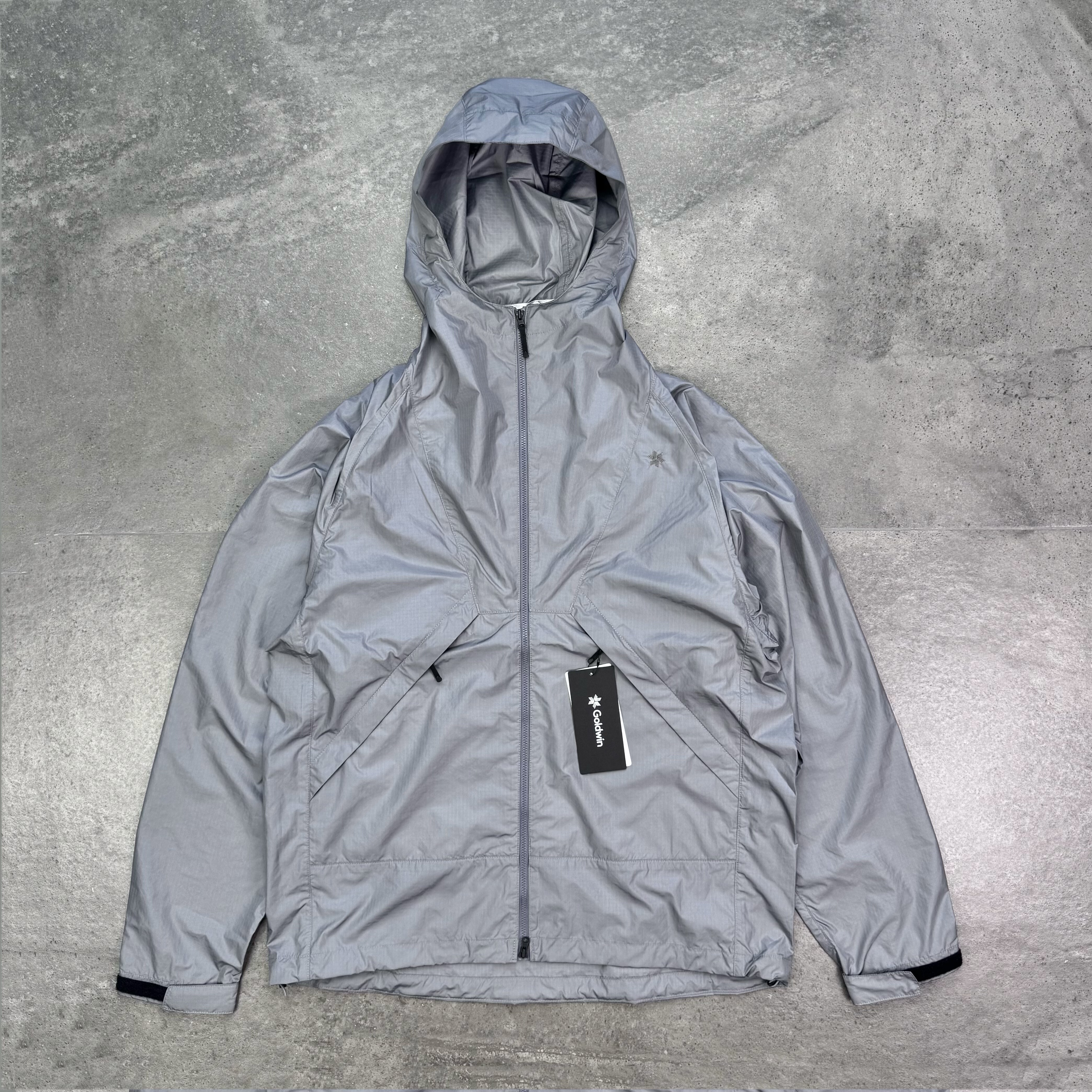 Goldwin机能连帽冲锋衣夹克25