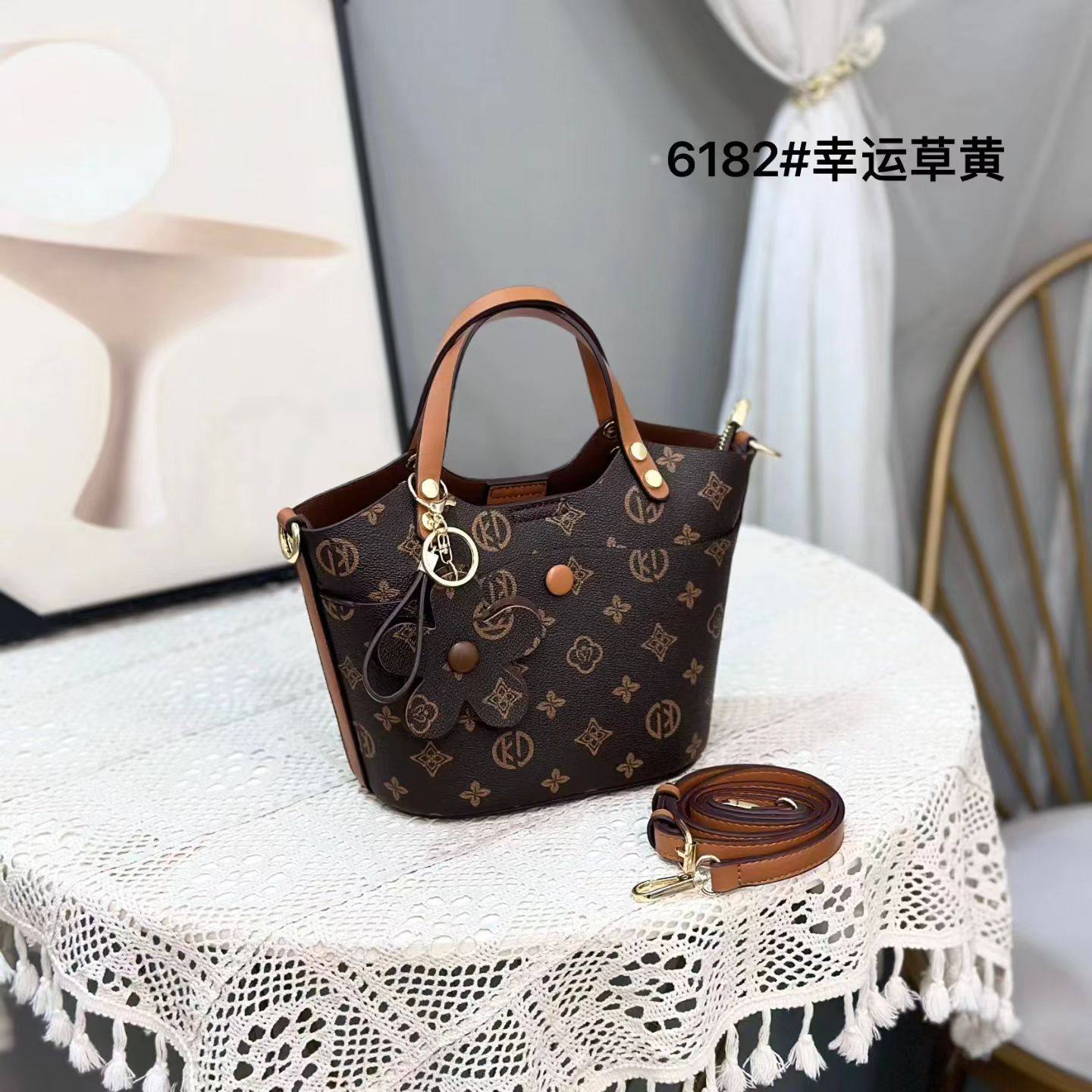 雅格莱诗女包2026新款时尚百搭手提包休闲包蓝子包单肩斜挎包6182,箱包皮具/热销女包/男包,通用款女包,淘宝优惠券,粉丝福利购,淘宝优惠卷