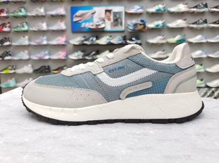 春秋季 板鞋 经典 复古鞋 耐磨978119320040 街头系列板鞋 特步新品