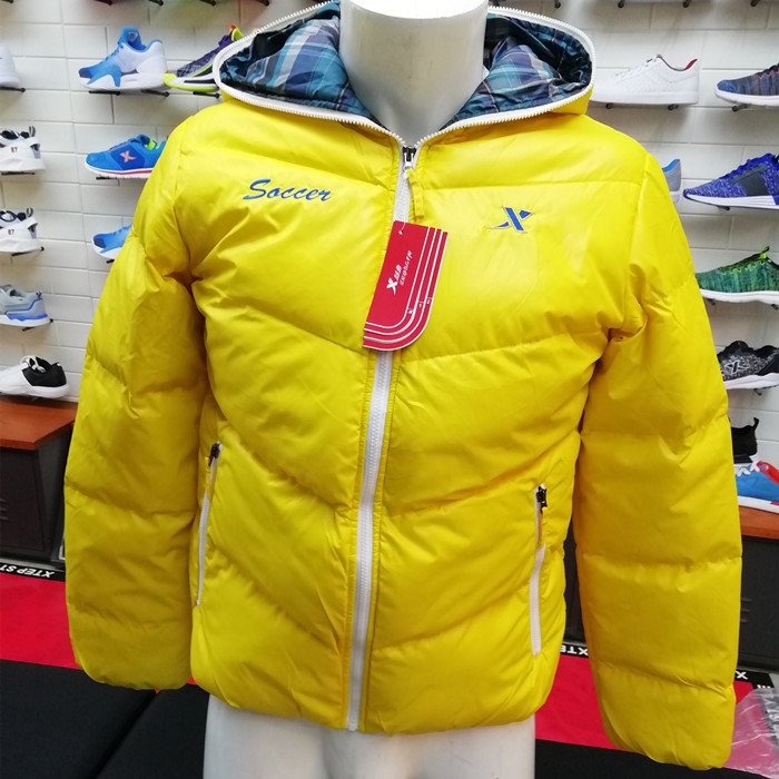 特步冬季新款女士轻便休闲防风御寒运动棉服包邮8180021