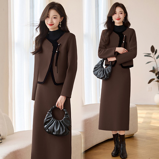 毛呢短外套半身裙两件套女2025新款秋冬气质洋气穿搭加棉套装裙子