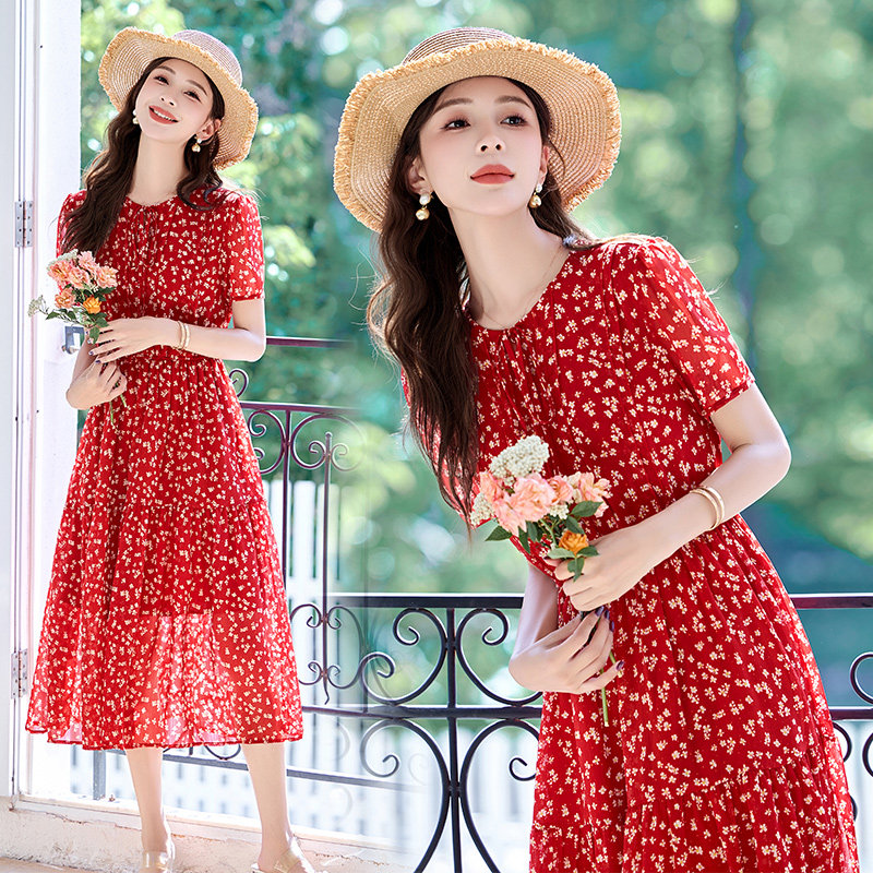 法式红色碎花连衣裙女2025夏季新款气质显瘦显瘦中长款淑女A字裙