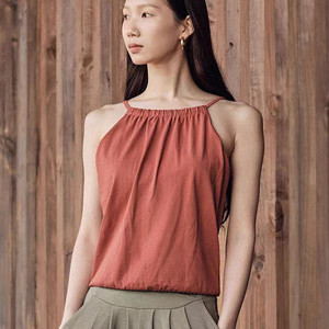 含胸垫运动内衣无袖健身背心女训练文胸假两件普拉提上衣挂脖性感