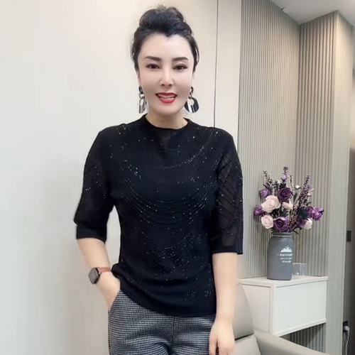 高弹力纯色蕾丝五分袖烫钻大码时尚打底衫春季新款百搭中年上衣女