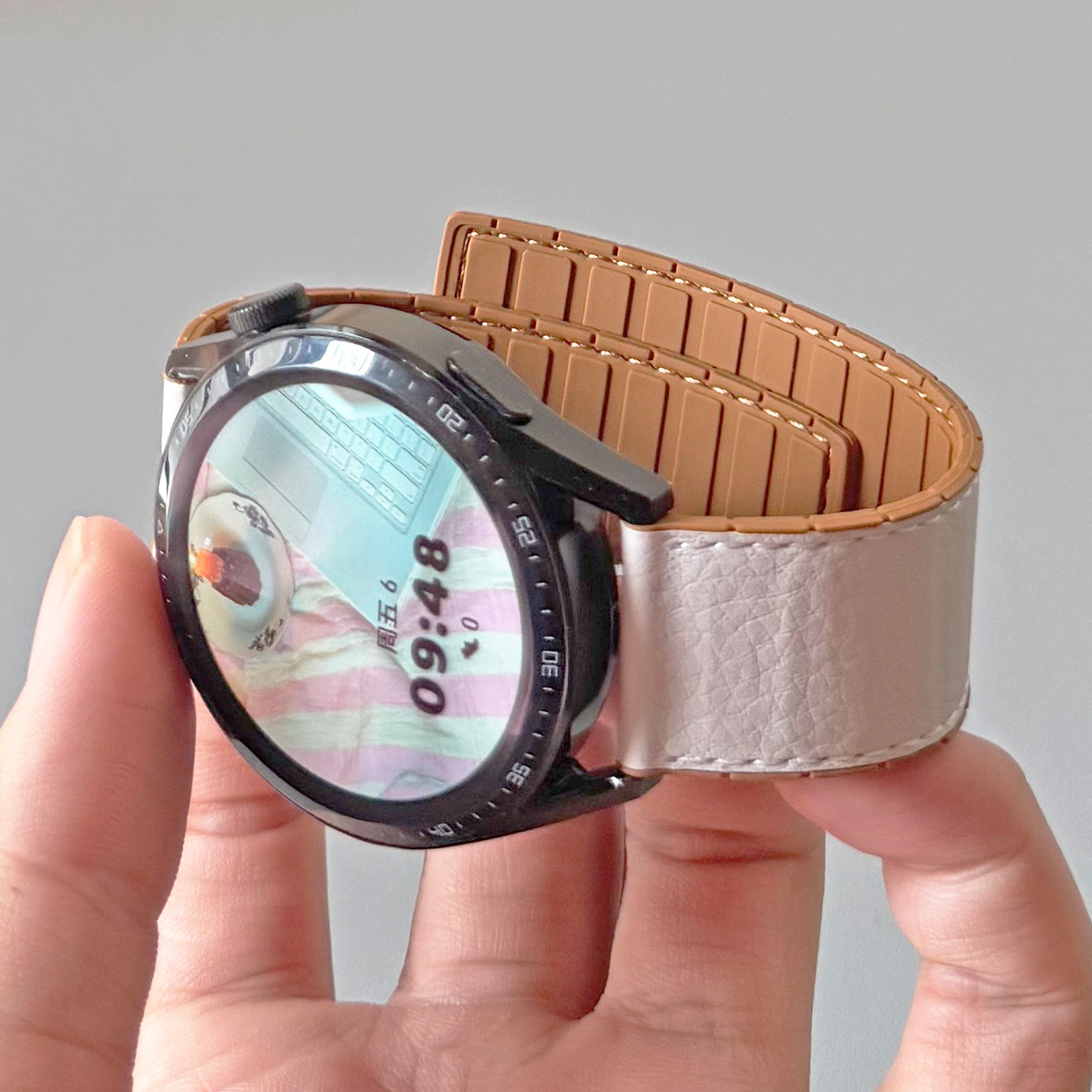 小众硅胶皮质磁吸GT5适用华为GT6手表watch4表带SE苹果11小米9PRO