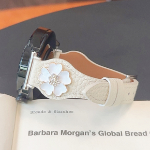 花瓣金属荔枝纹皮革GT5适用华为GT3手表watch4pro表带苹果S10小米