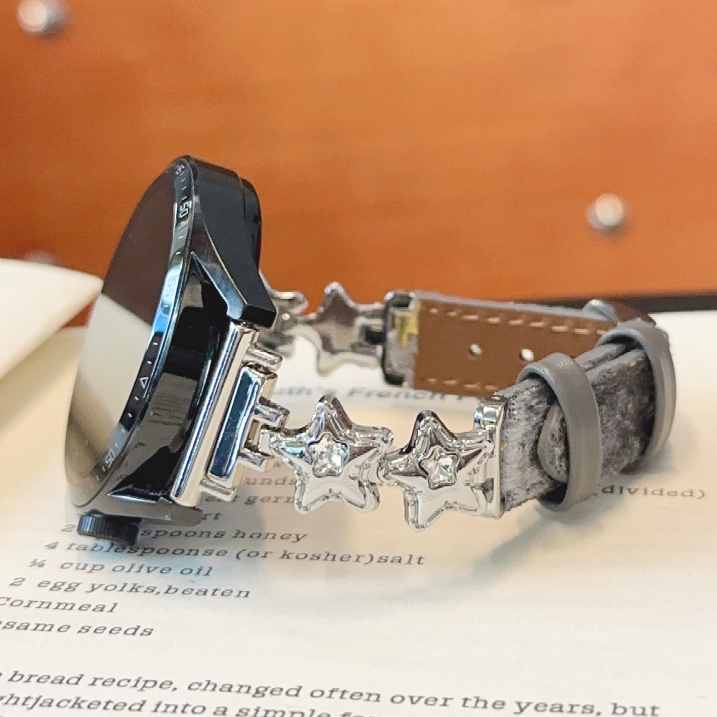 丝绒皮质气球星星GT5适用华为GT6手表watch4pro表带苹果S11小米S4