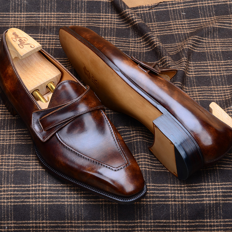 夏季一脚蹬方头棕色男款休闲皮鞋