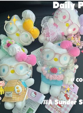 正版凯蒂猫HelloKitty猫包包挂件礼物可爱卡通饰品公仔玩偶钥匙扣
