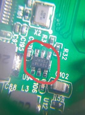 JWHSJ 奥迪RS4方向盘同步降压转换器电源芯片三极管 6脚