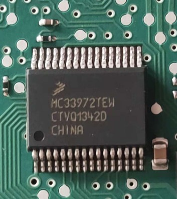 mc33972高尔夫7转向灯芯片全新
