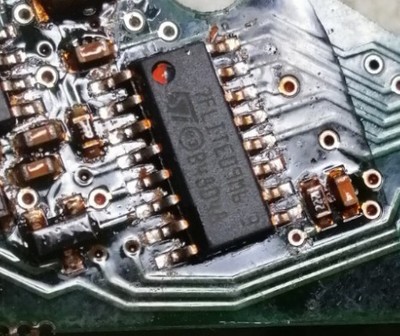 7FLITE09M6 ST7FLITE09M6 汽车电脑板单片机芯片 全新空白无数据