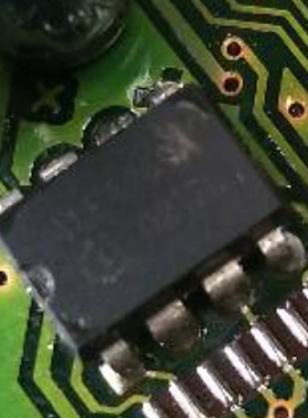 TLE4269A 汽车电脑板驱动芯片 DIP8脚 全新进口