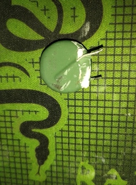 TVR20621M SFV20D621KT 吉利EV450充电机易损贴片热敏电阻