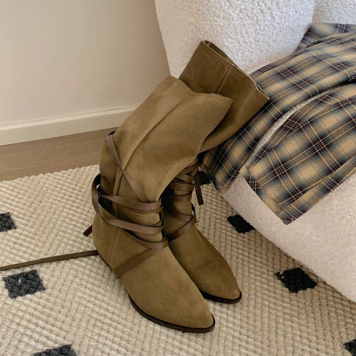 西部少女~尖头绑带粗跟中高筒骑士靴女牛仔长靴真皮长筒靴西部靴